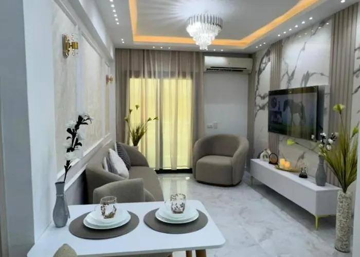 Appartement с дизайнерским ремонтом до моря 10минут с видом на горы и закат